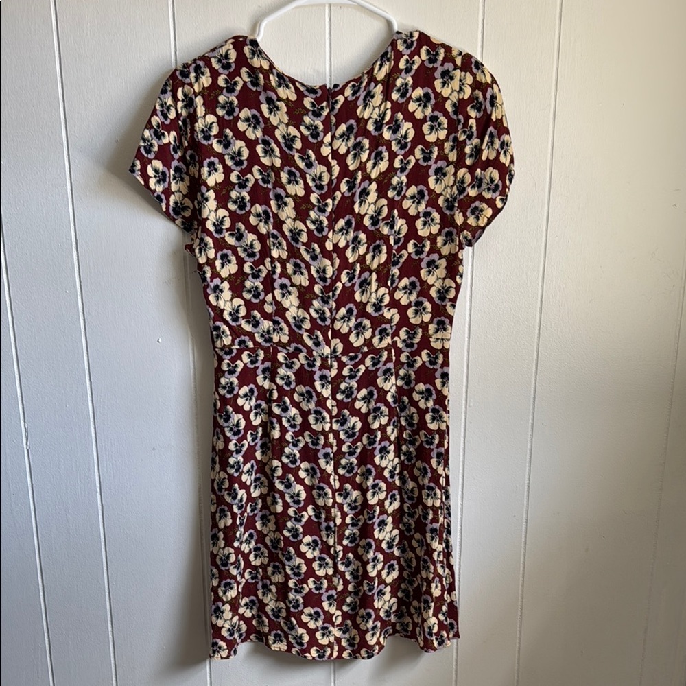 Madewell Button-Wrap Dress in Viola Floral Sz 8 - Picture 3 of 6